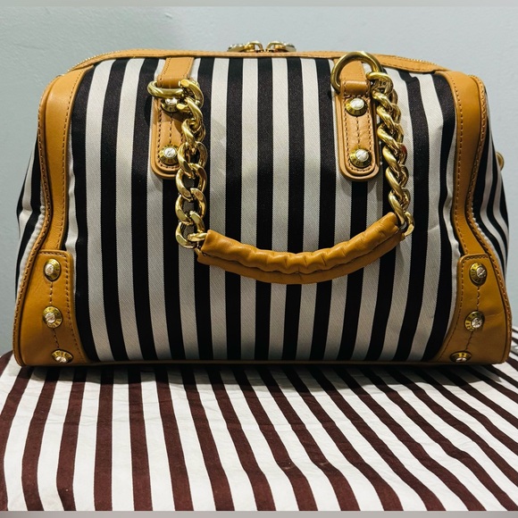 henri bendel signature brown and white striped barrel bag NWT - Picture 11 of 11